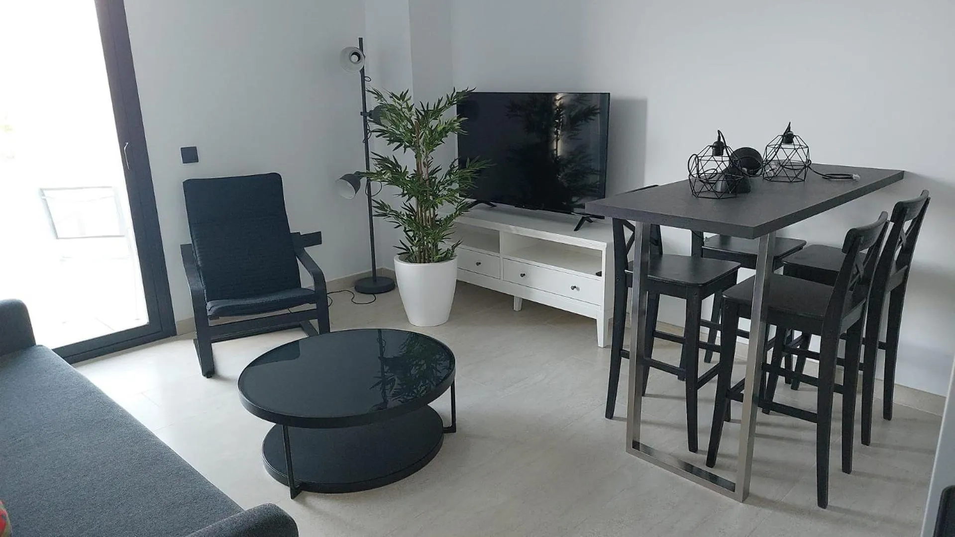 Lhome Cádiz Apartment