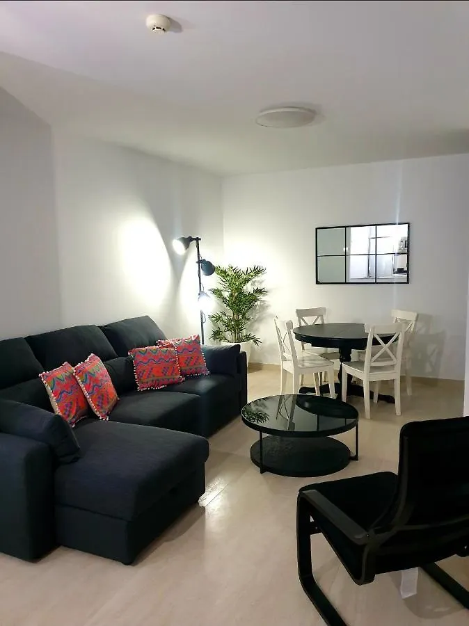 Lhome Cadiz 0*,  Spain