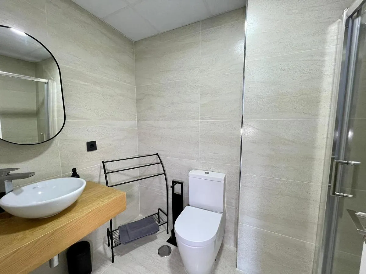 Lhome Cádis Apartamento